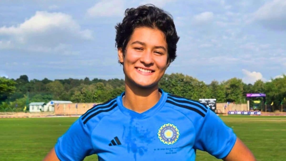 16-Year-Old Smasher Deeya Makes WPL Debut