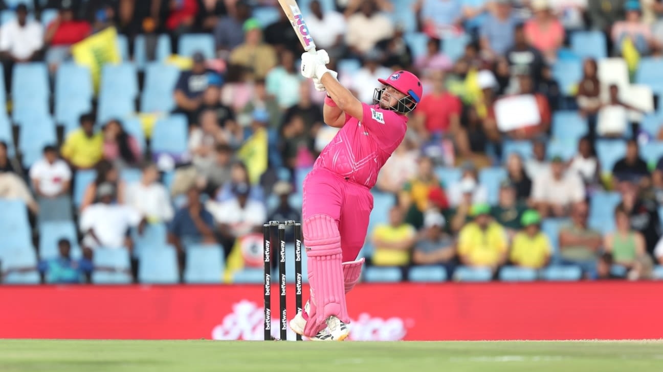 Paarl Royals Advance After Knocking Out JSK